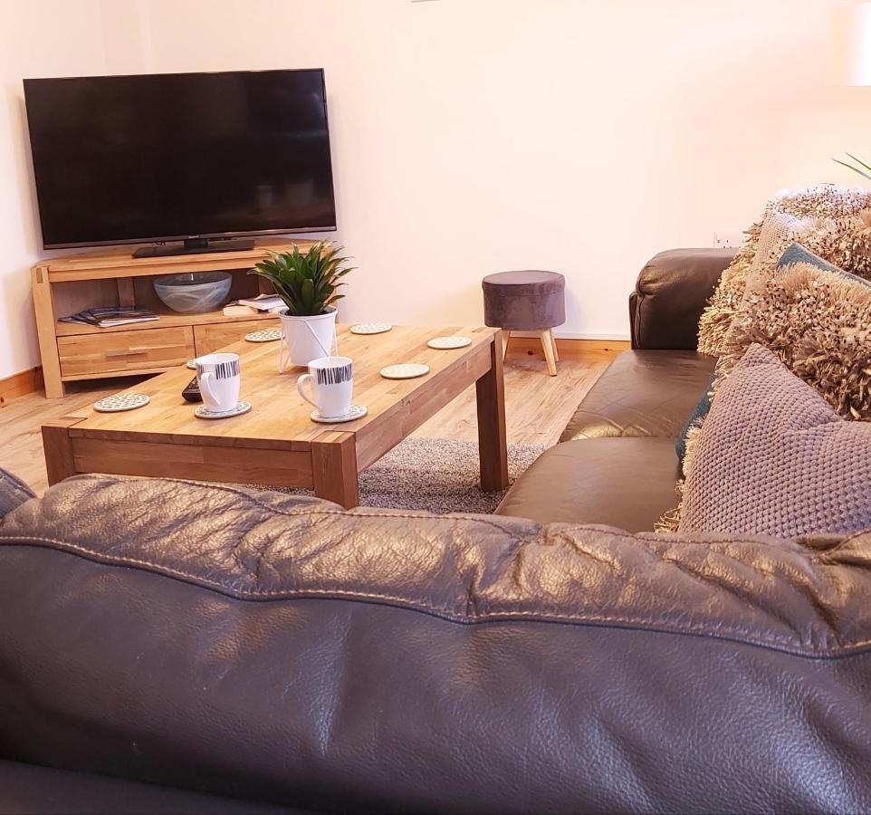Inverness City Centre Apartment With Elevator And Google Chromecast Exteriér fotografie