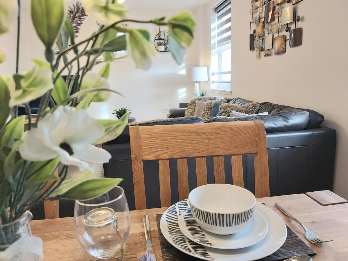 Inverness City Centre Apartment With Elevator And Google Chromecast Exteriér fotografie