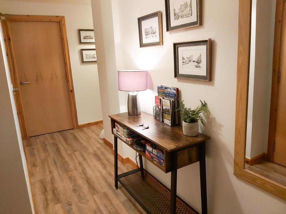 Inverness City Centre Apartment With Elevator And Google Chromecast Exteriér fotografie